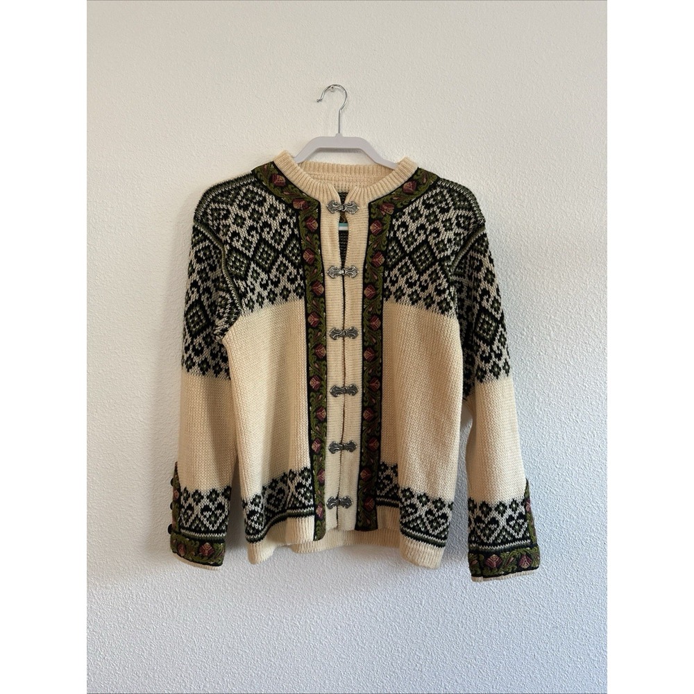 Nordstrikk‎ Nordic Knit Cardigan Beige Geometric Wool Metal Clasp